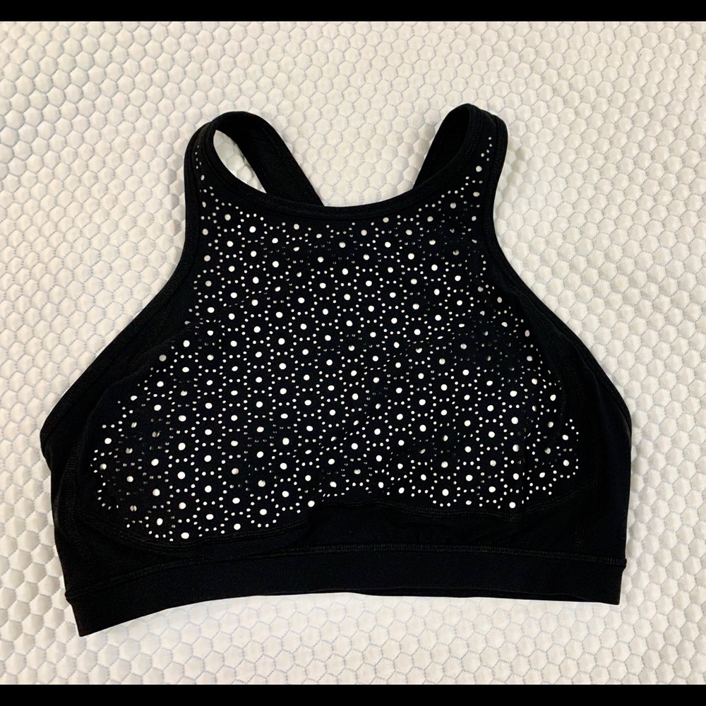 Lululemon bra